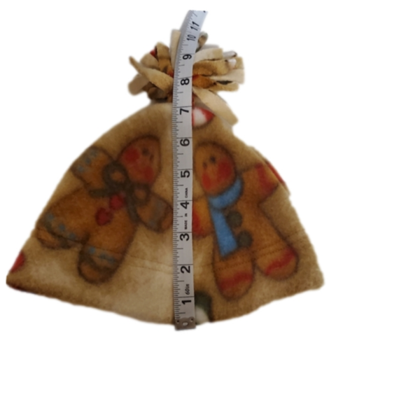 Gingerbread Hat For Kids - Picture 4 of 5